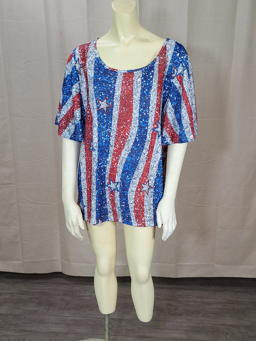 Women's Red & Blue Star Stripe Scoop Neck Top